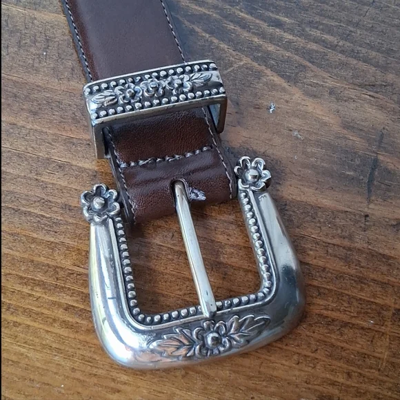 Talbots Vintage Western Brown Leather Belt with Silver Buckle - Picture 5 of 12